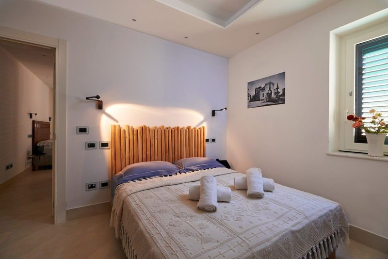 Queen Standard bedroom seen from the doorway